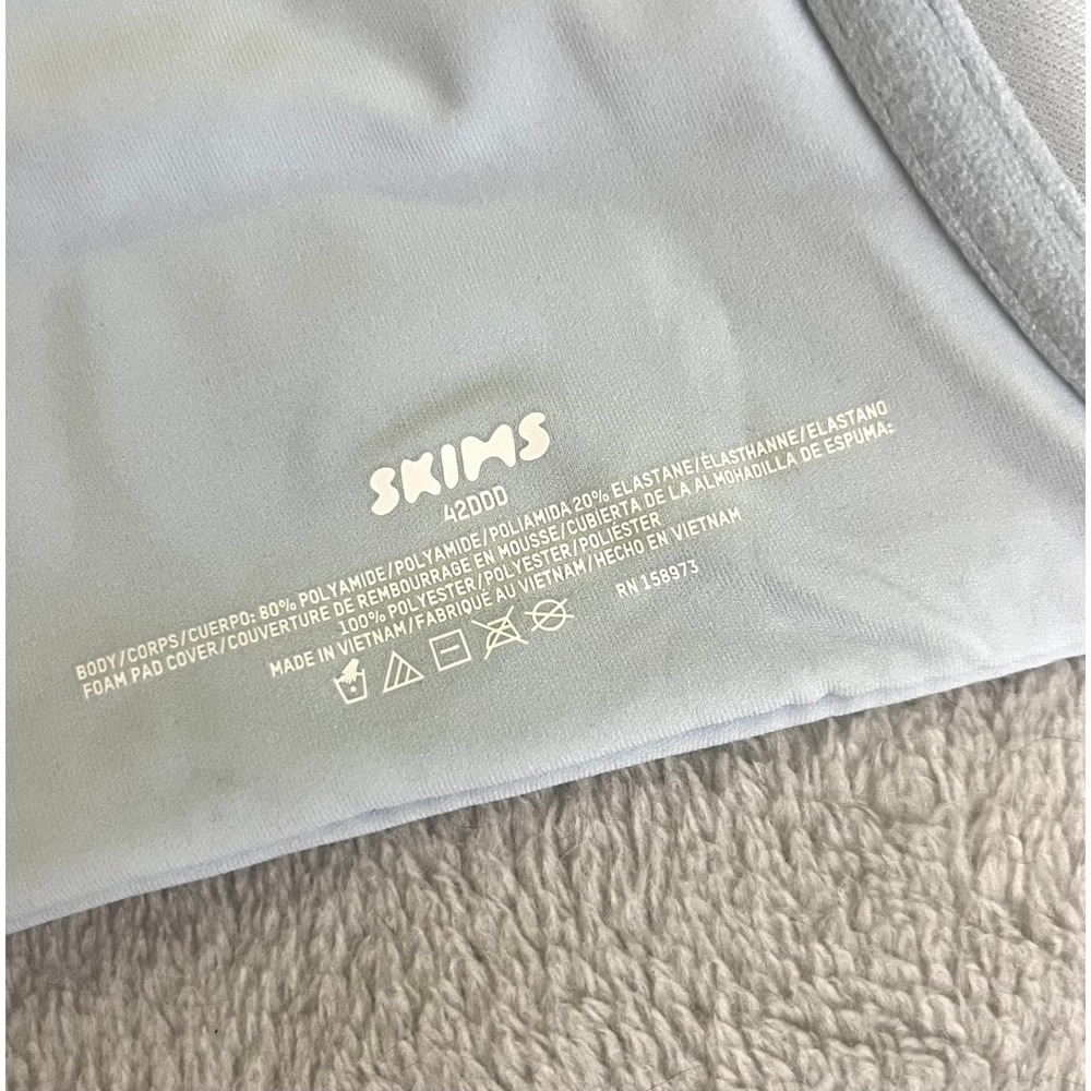 SKIMS Fits Everybody 42DDD T-Shirt Bra Opal Ice Blue BR-UWR-2294 NWT - Picture 3 of 6